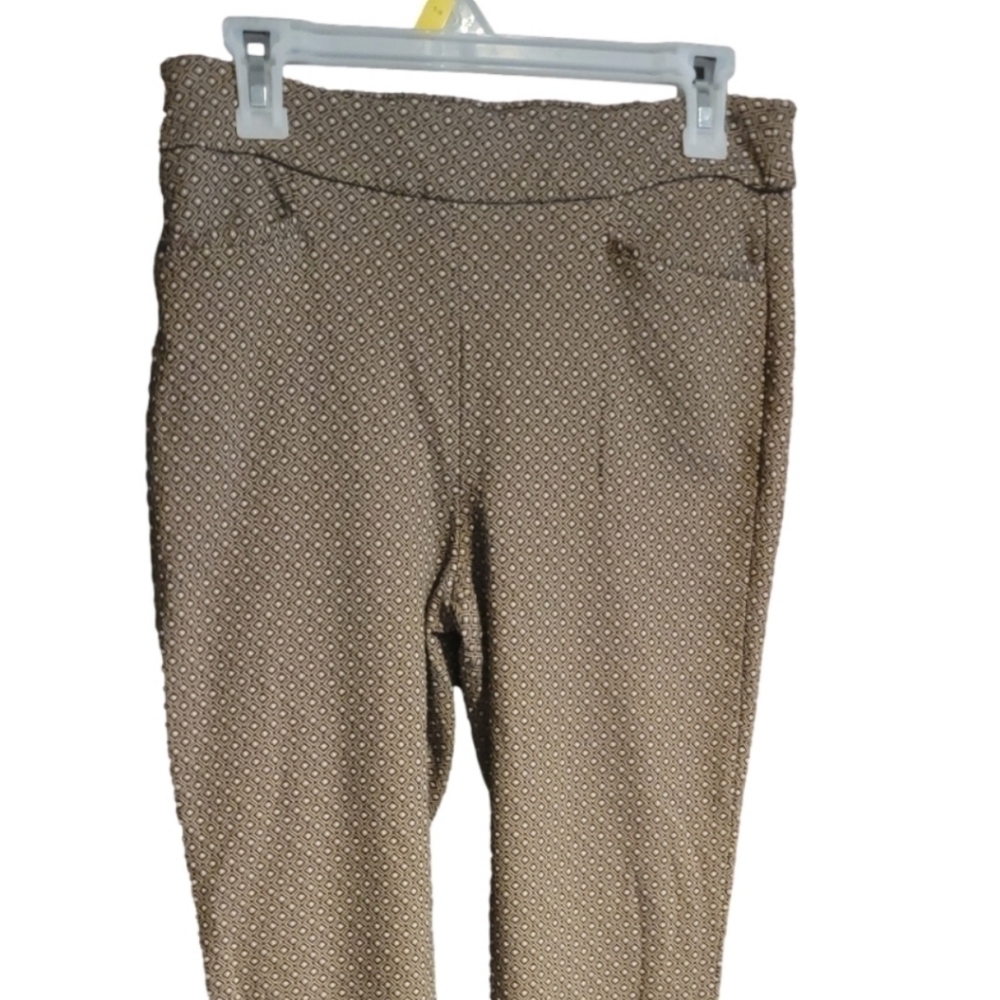 Chicos tan printed pants button embellishment size 0.5 (XS 4/6)